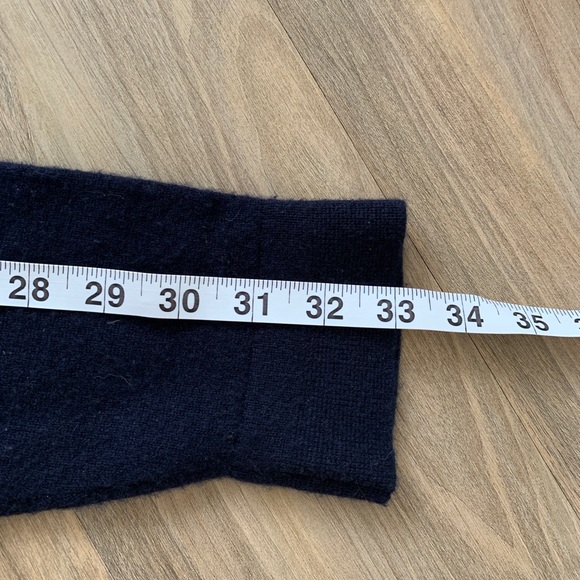 Theory 100% Cashmere M Zip Sweater - Picture 8 of 8